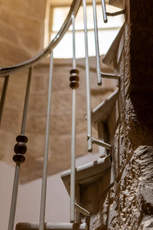 לצ'ה Palazzo Della Contessa - Suites & Breakfast מראה חיצוני תמונה